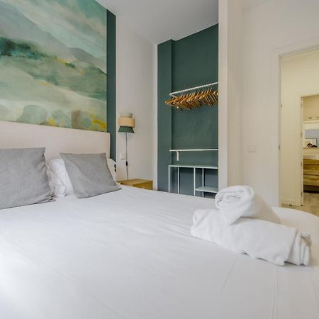 Genial Apartamento En La Latina-Centro De Madrid Luaran gambar