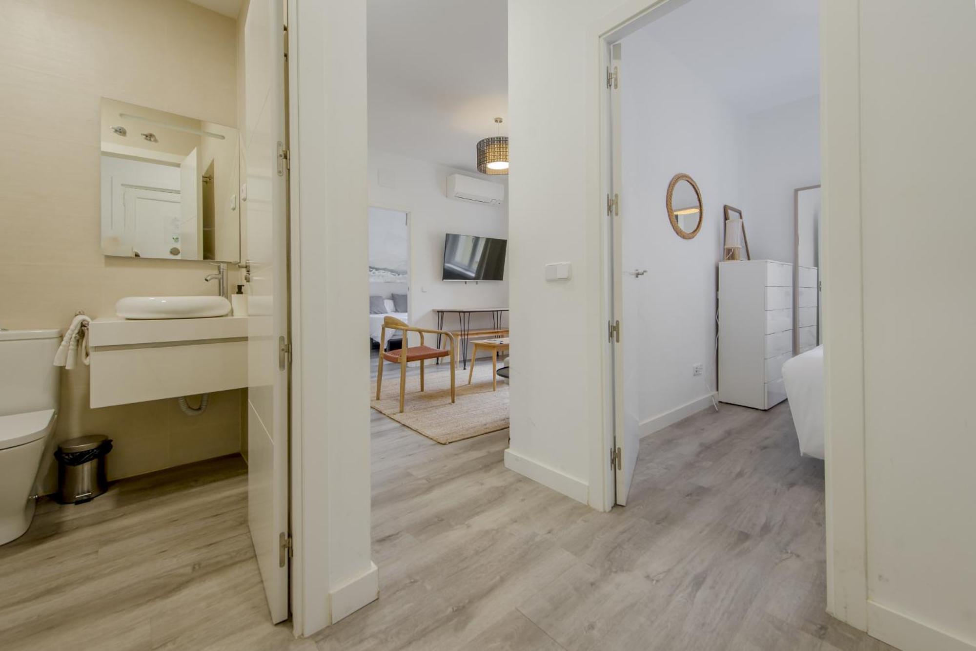 Genial Apartamento En La Latina-Centro De Madrid Luaran gambar